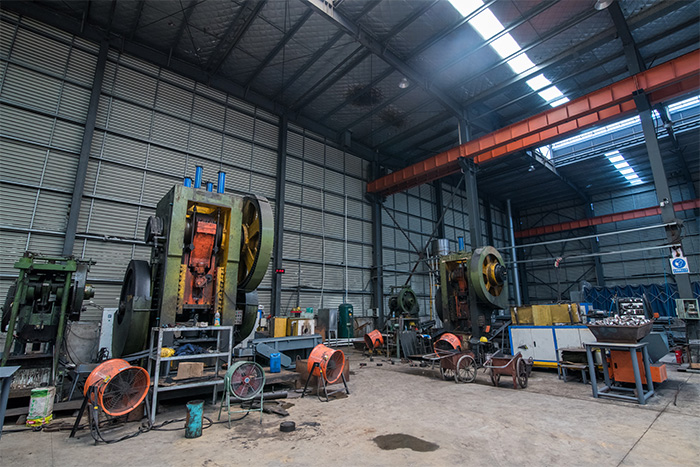 荥阳网架配件-锥头加工车间